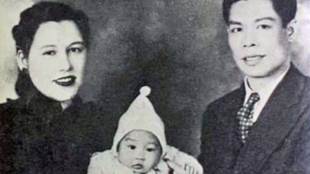李小龙原名李振藩，父母期冀这个龙年出生的孩子可以“振动三藩市”