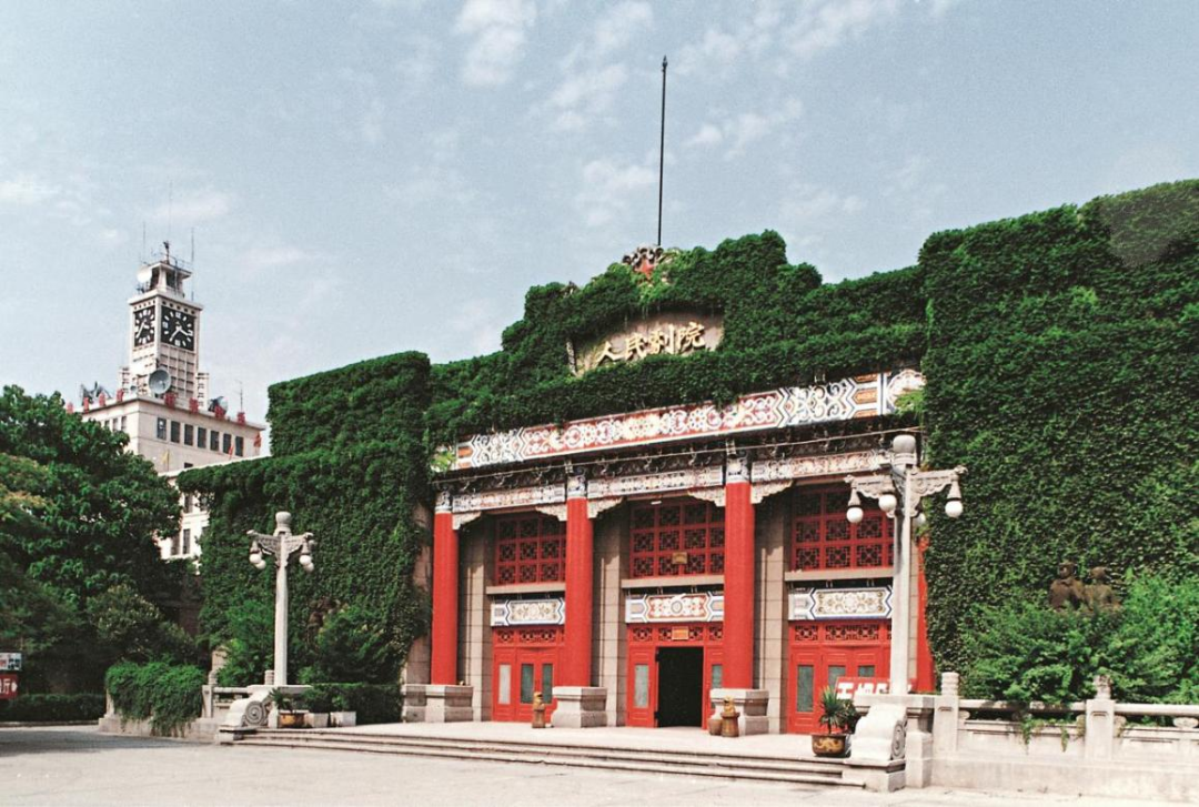 经开30年30人 | 中建西北院党委书记、董事长王军 以人民为中心 传承中国传统建筑之美