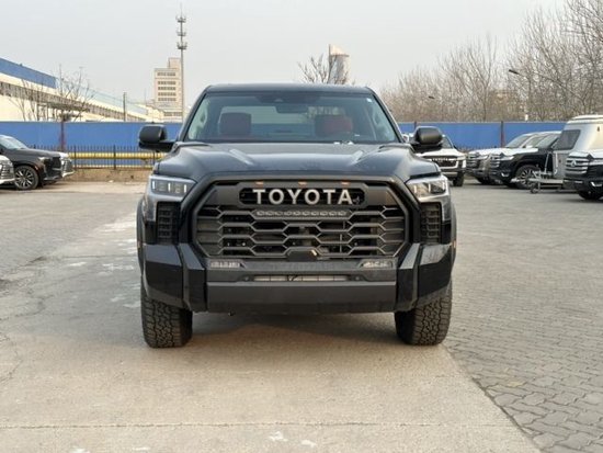 23款丰田坦途皮卡越野性能测试报价48万