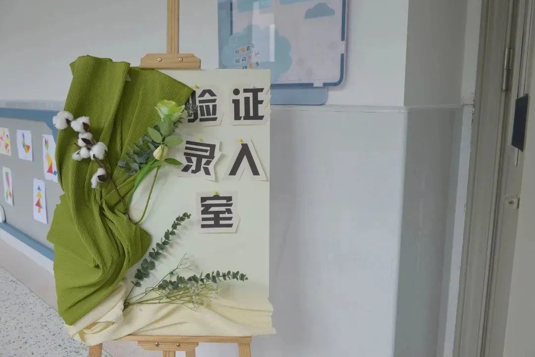 双向奔赴！被云龙学校招生现场，暖到了