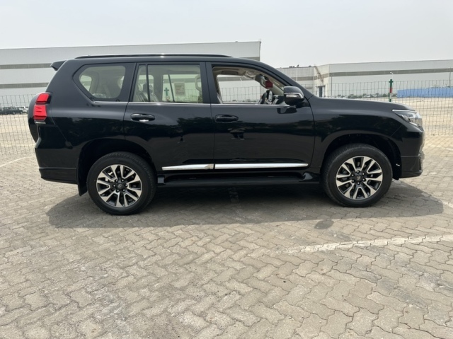 西安丰田霸道4000vxr顶配现车优惠5万_凤凰网汽车_凤凰网