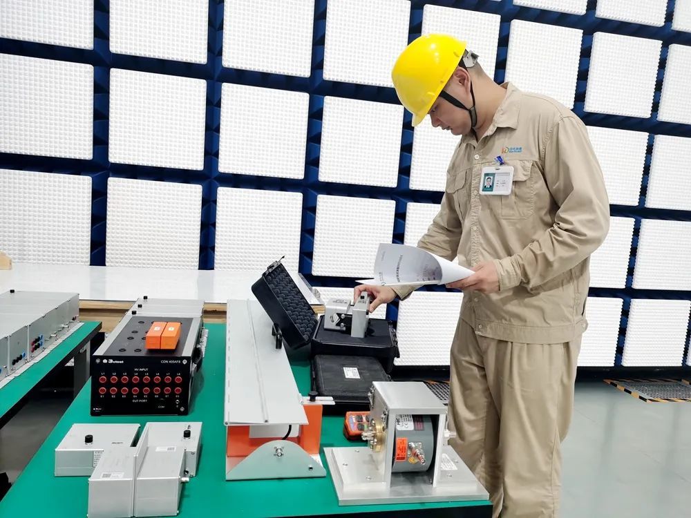 徐州铜山：国网系统首家“全品类”配电网物资检测基地建成投用