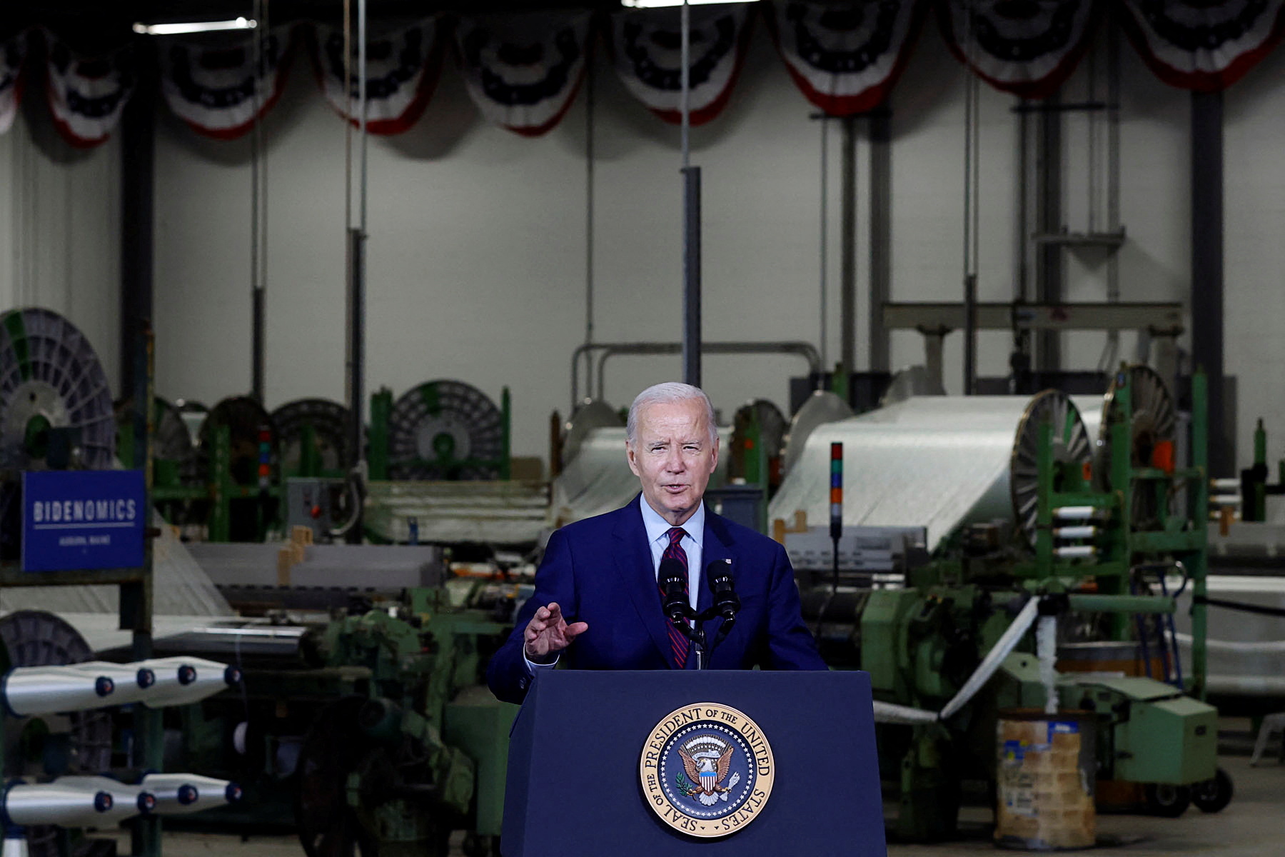 拜登：中国第二，美国第十四，美国怎么引领世界？_凤凰网