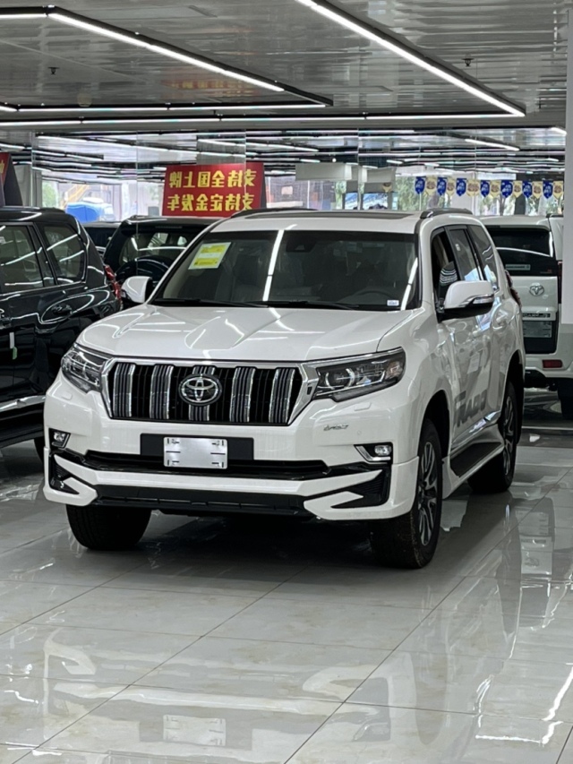 23款丰田霸道4000vxr顶配西安75万