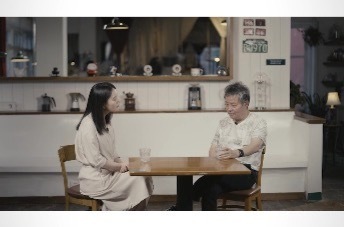 莫言已经帮余华想好了墓志铭，说到时写在余华的墓碑上