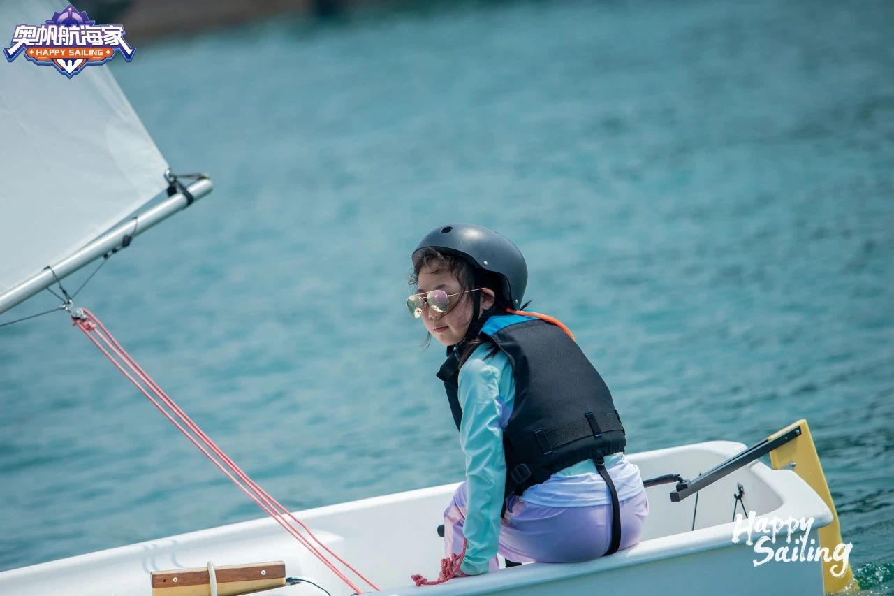 一起走进青春热血的帆船少年的自由夏天！