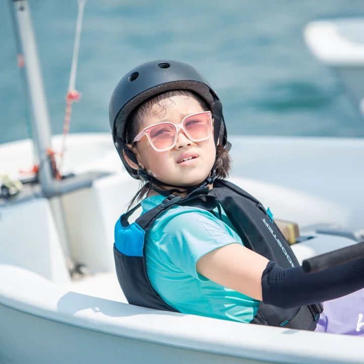 一起走进青春热血的帆船少年的自由夏天！