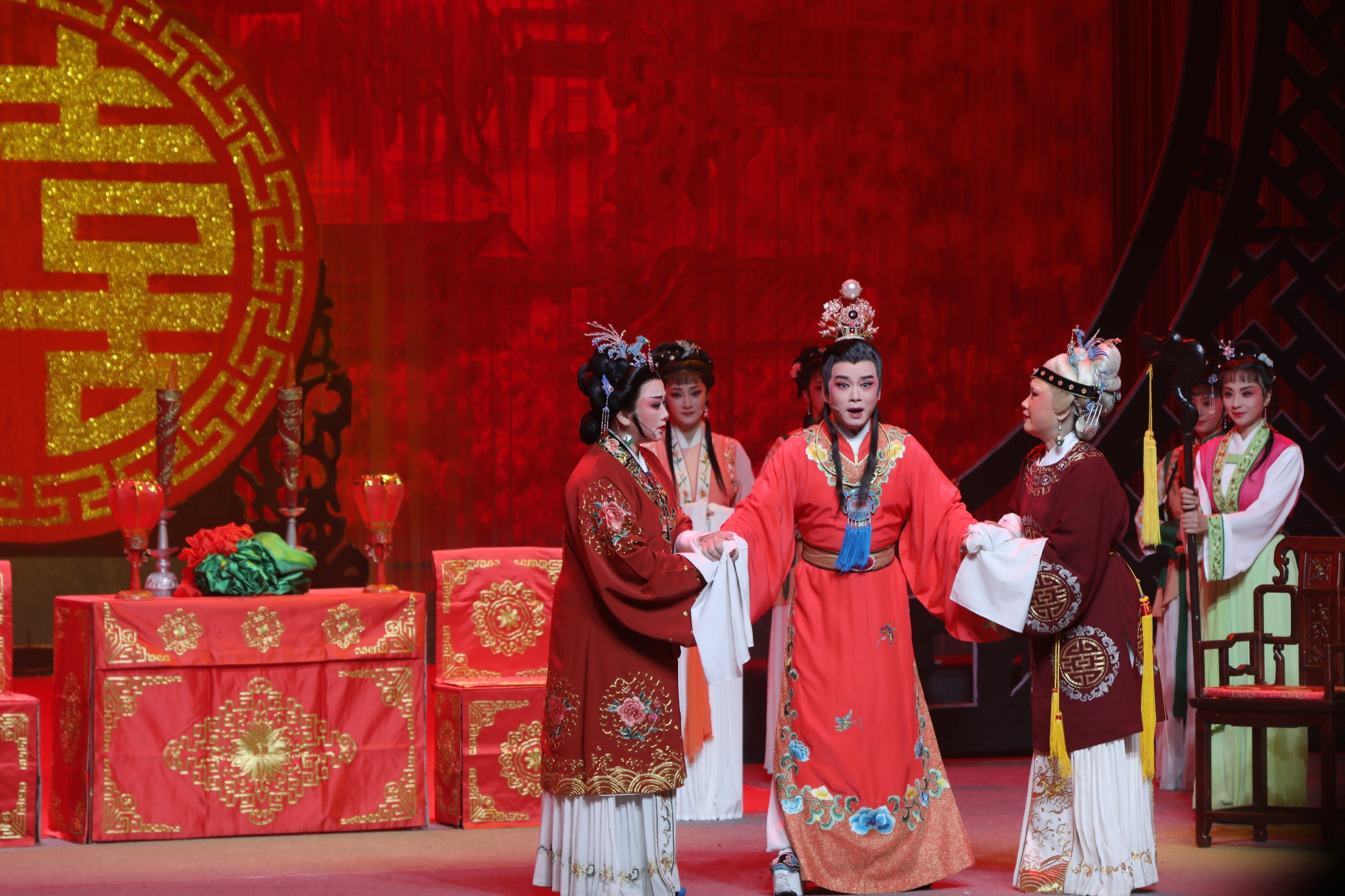 甬城小百花  越音绽香江——宁波小百花越剧团即将赴港展演