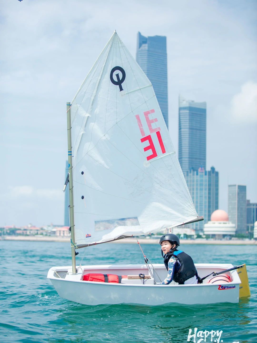 一起走进青春热血的帆船少年的自由夏天！