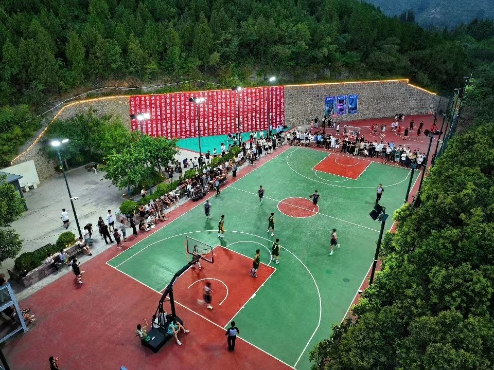 云台山岸上小镇首届“村BA”激情开赛!