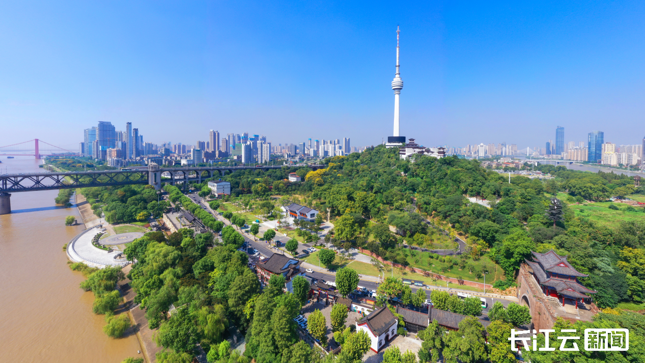 龟山风景区 张斌 摄