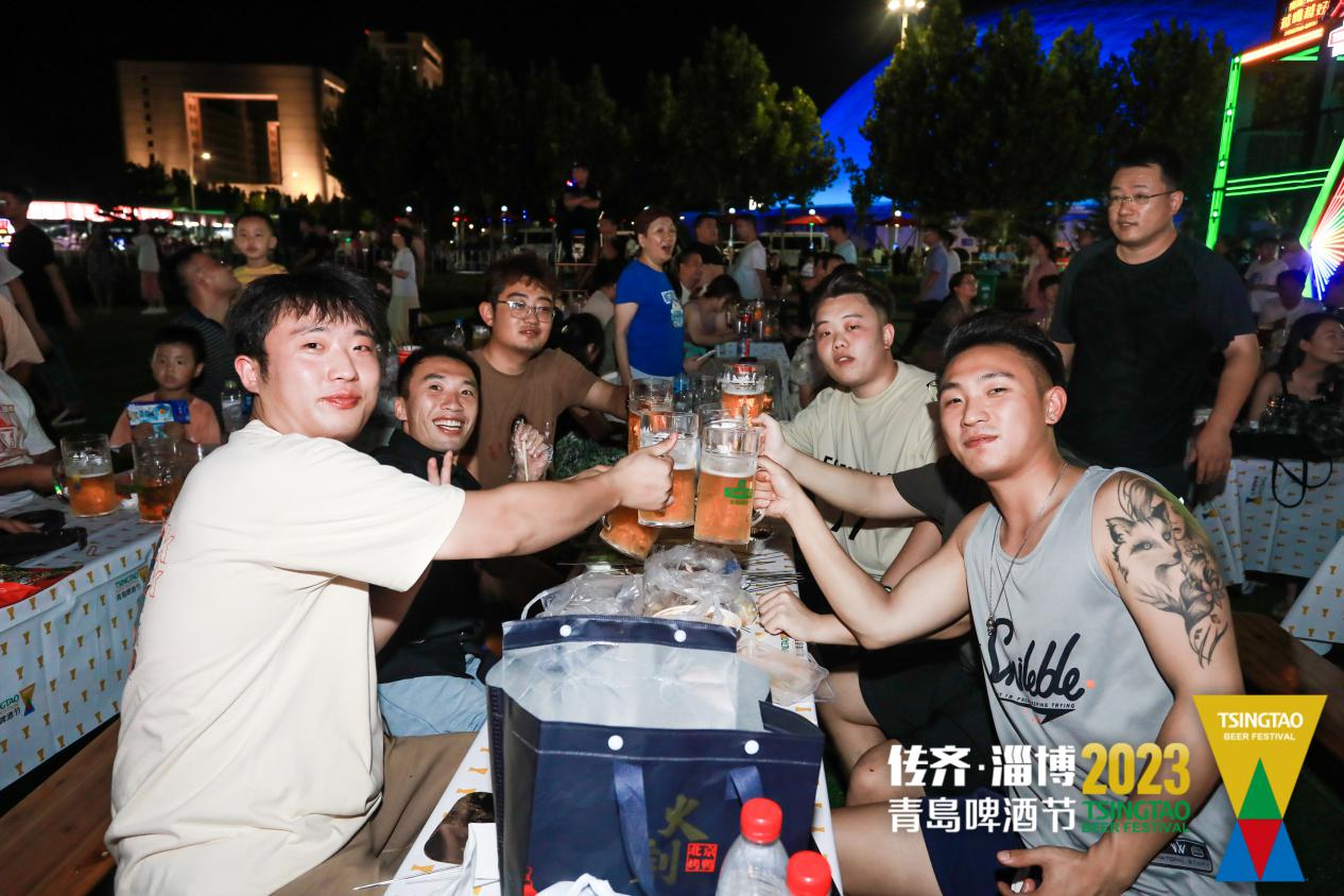 淄博烧烤遇见青岛啤酒节 两大网红IP携手成为“流量引擎”凤凰网青岛_凤凰网