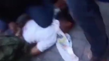 厄瓜多尔总统候选人遭枪杀，嫌犯被捕画面曝光
