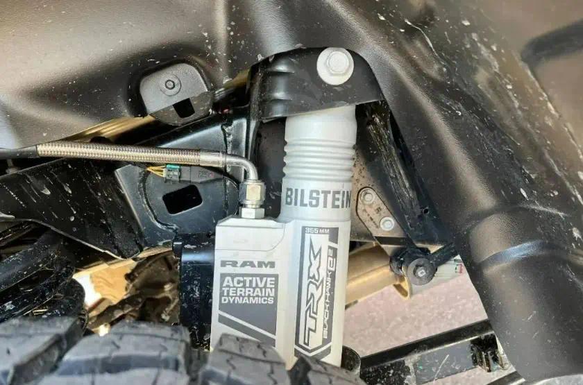 2tv8氮气避震秒杀兰博基尼_凤凰网汽车_凤凰网