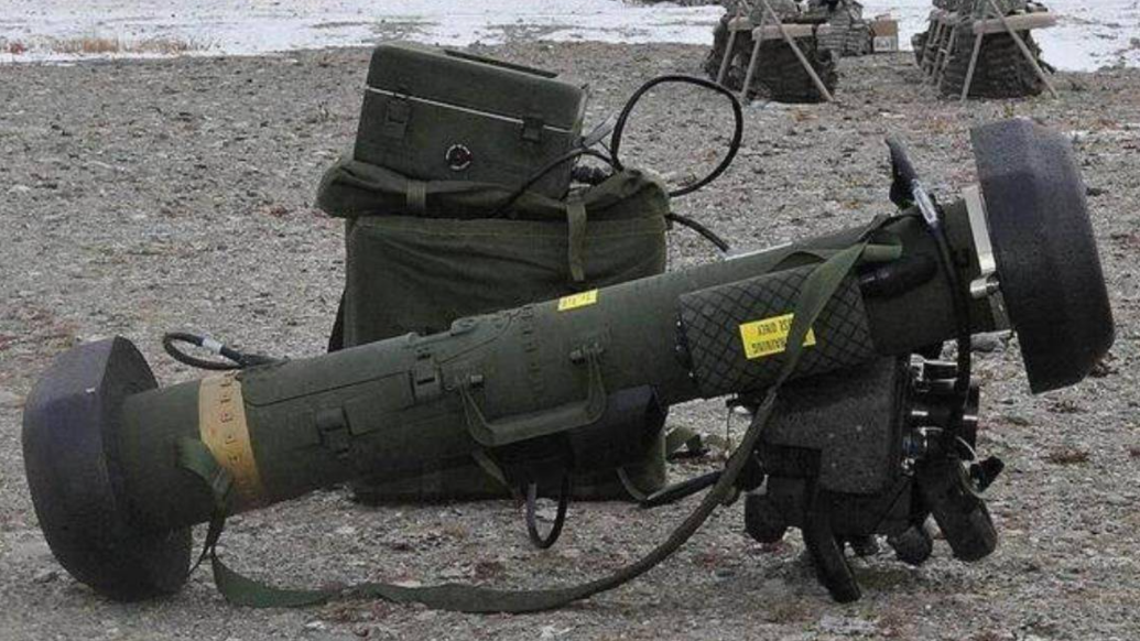 图为俄军缴获的美国援乌“标枪”反坦克导弹
