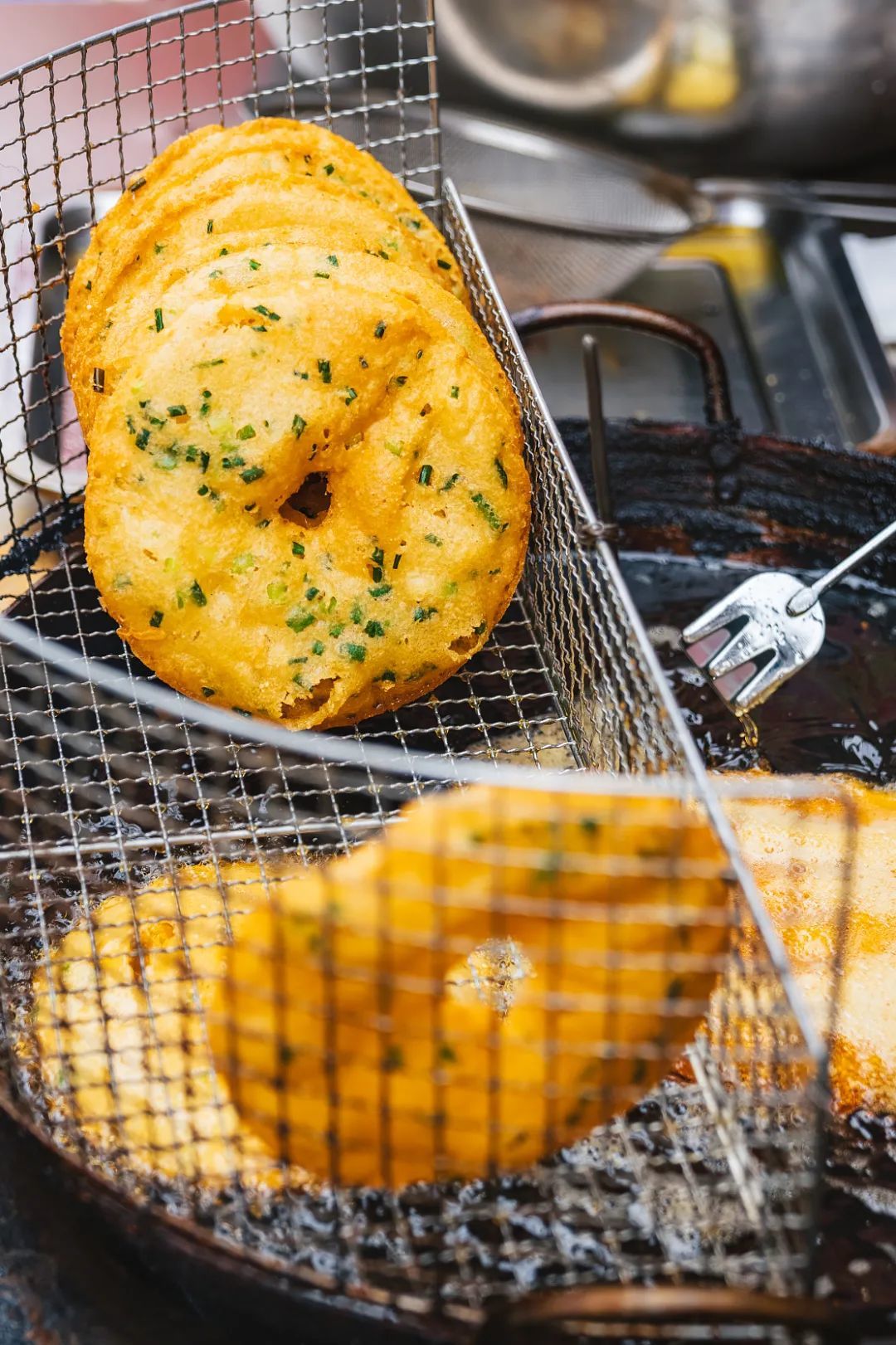 一切油炸食品都是早餐的绝配。图/视觉中国