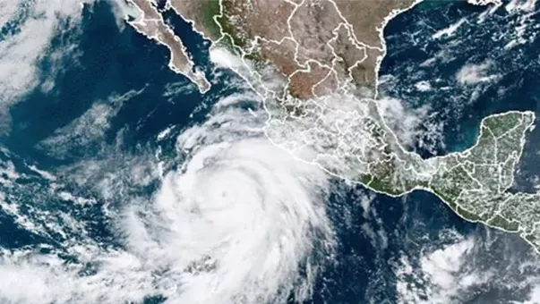 四级飓风"希拉里"来袭,美国南加州拉响热带风暴预警_凤凰网视频_凤凰