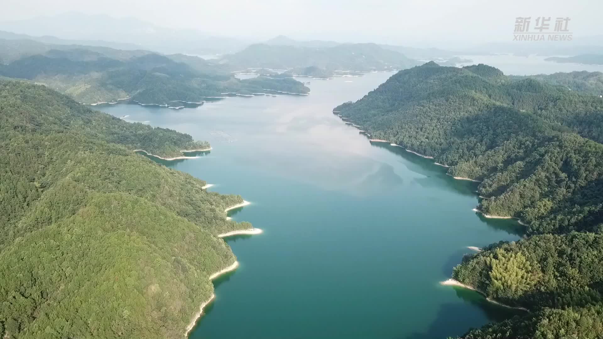 飞“阅”铁山水库