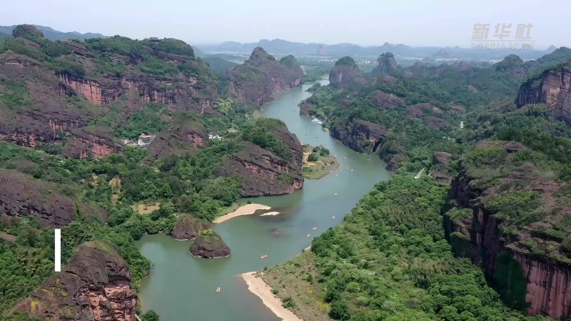 高质量发展调研行｜业态升级、花式揽客、苦练内功——江西龙虎山喜迎四方来客