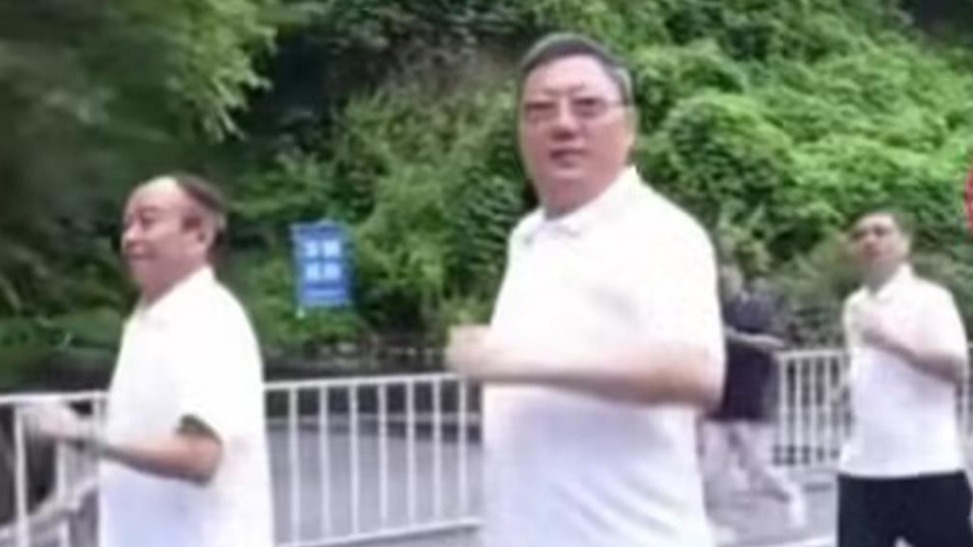 四川巴中市委书记跑步视频获11.2万评论，当地回应