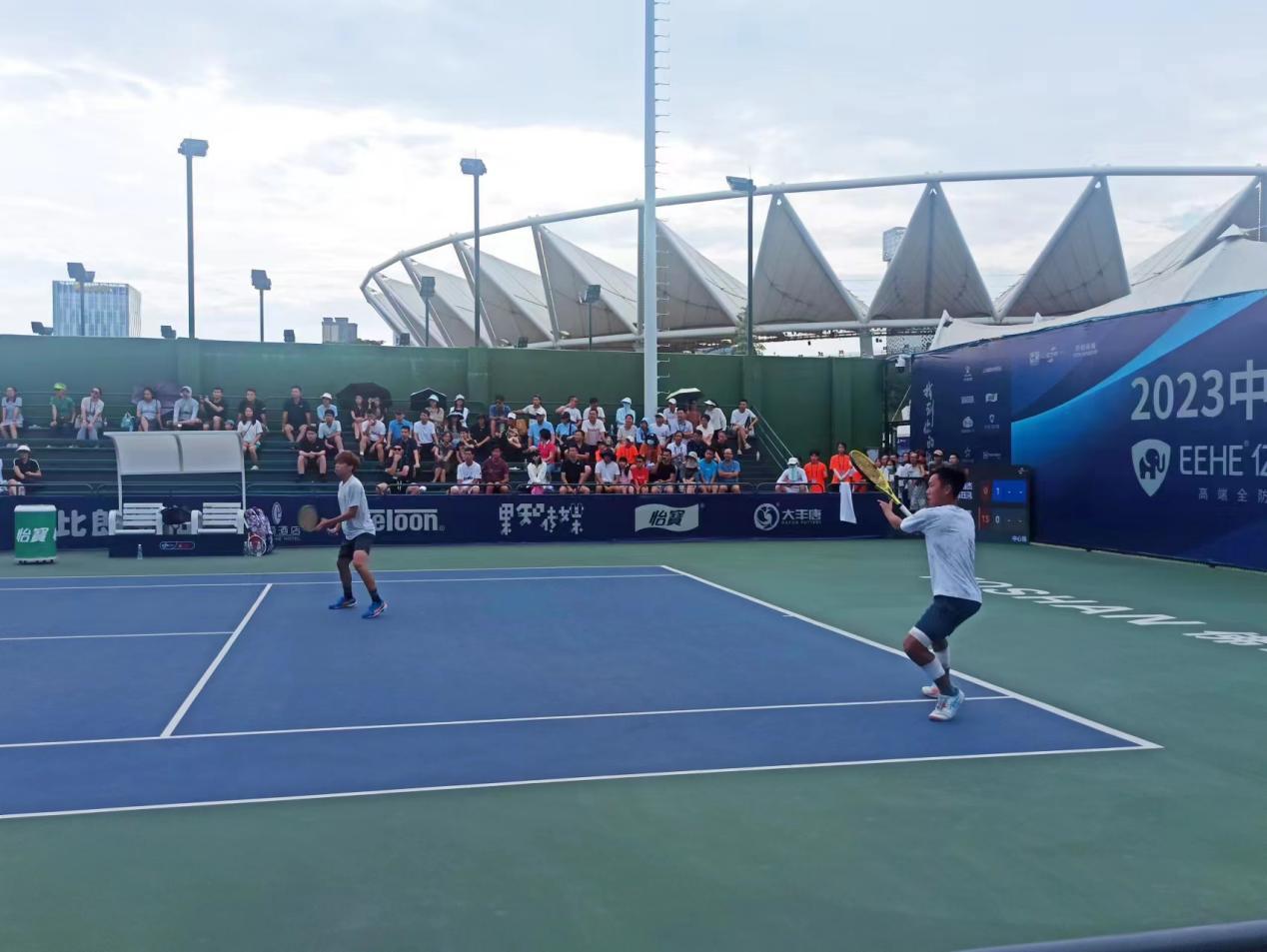 男双总决赛现场