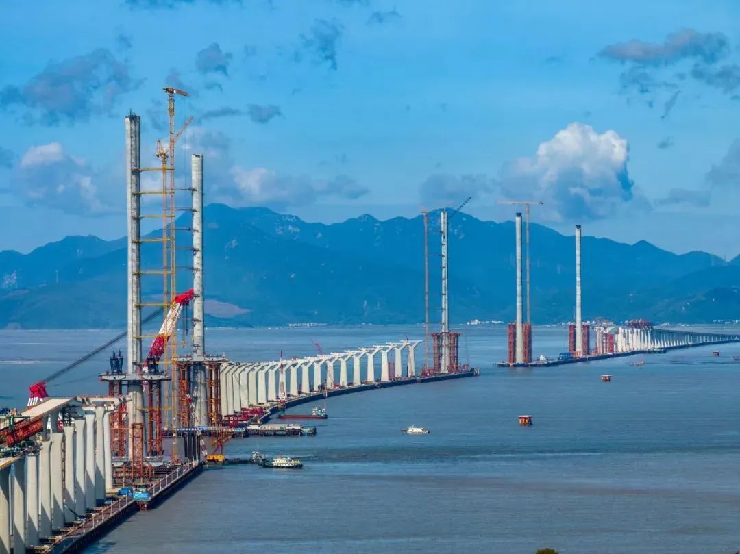 黄茅海跨海通道建设现场