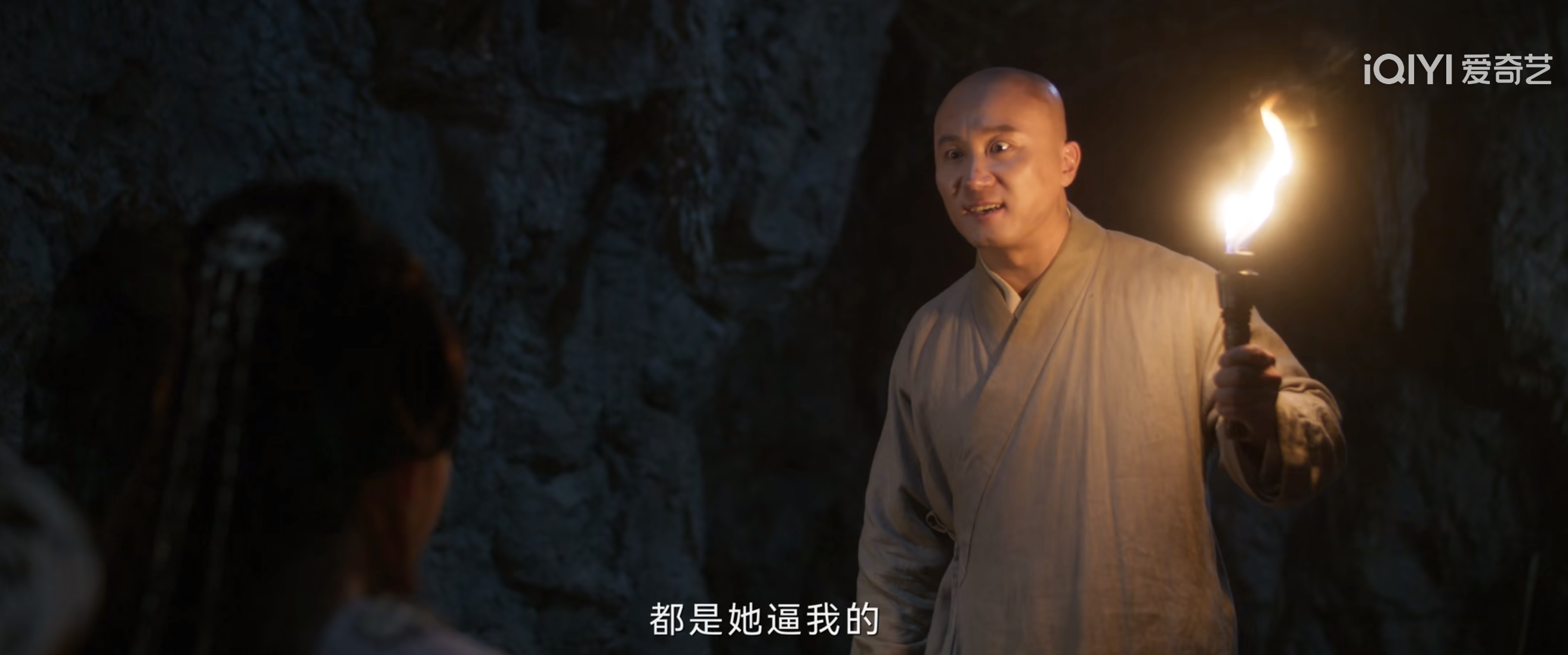 “少师剑失窃案”的幕后黑手,这位让贴身丫鬟“叛变”的情郎,实在缺少说服力。