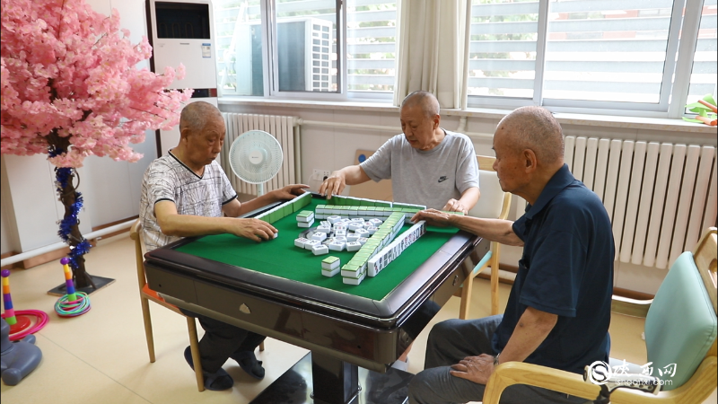 暖心闻养老院里的潮文化