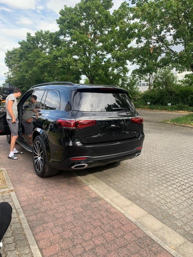 23款欧规奔驰gls400d柴油西安115万