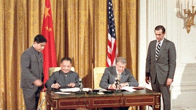 1979年中美建交，签署《中美科技合作协定》，两国科技合作迎来黄金时代