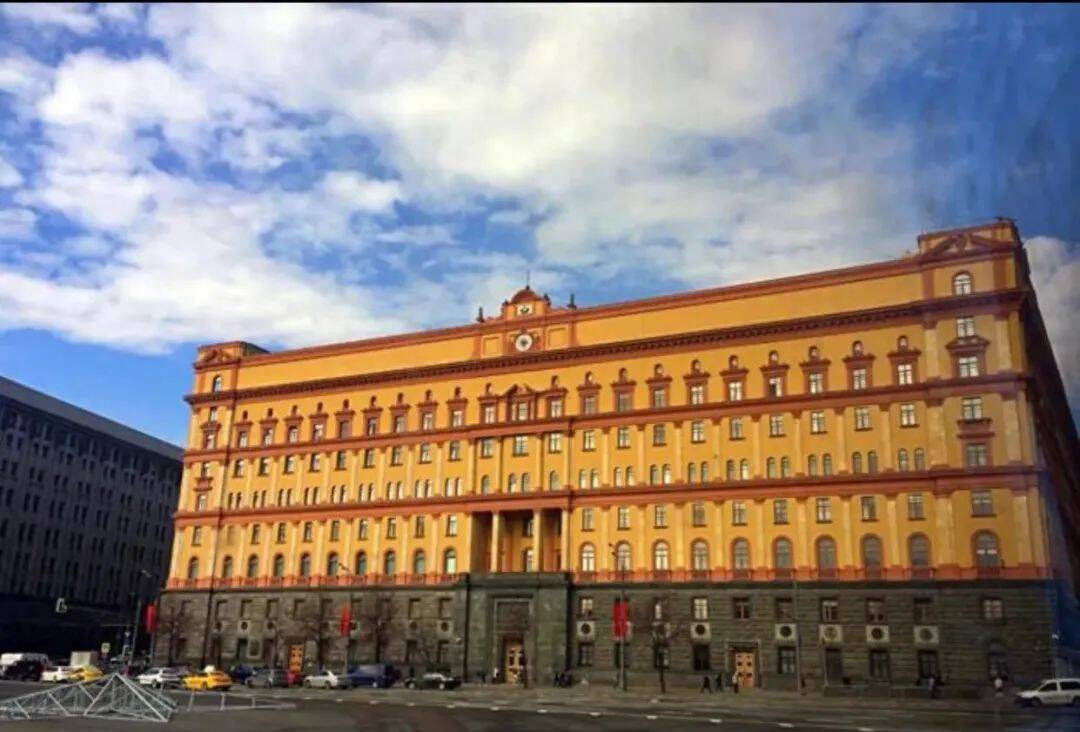 苏联特工一次成功的间谍行动 外交部女秘书落入“玫瑰陷阱”丨著名苏联间谍