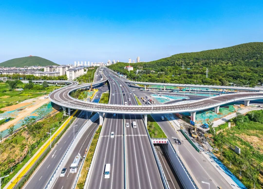 出行更方便！大学路与三环南路快速路实现无缝连接→