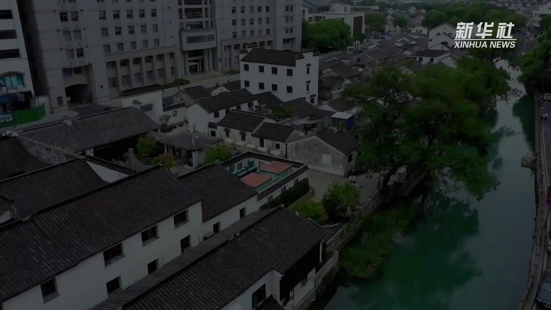 江苏常州：运河“守艺人”用炭笔续写老城厢新记忆