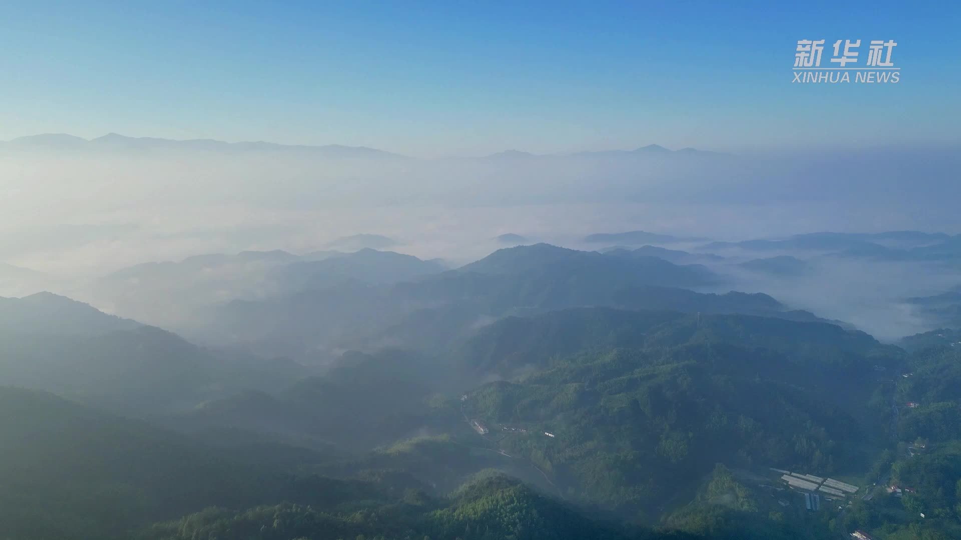 云海盛景大别山