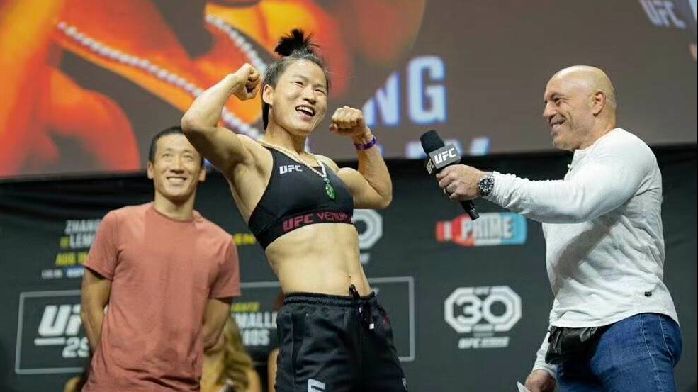 288-21!张伟丽创下多项UFC纪录,网友心疼巴西猛女,你怎么看?_凤凰网