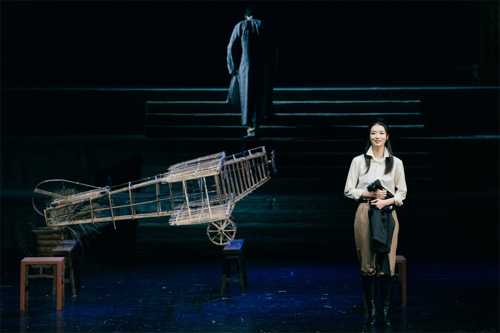 翟冠华 饰 生万物