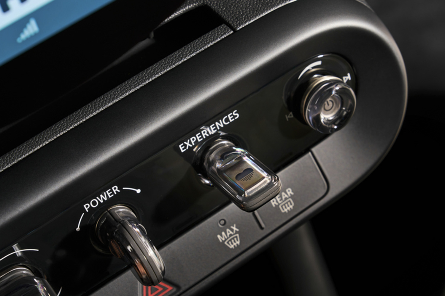 全新电动MINI Cooper全球首发，极简设计延续运动精髓