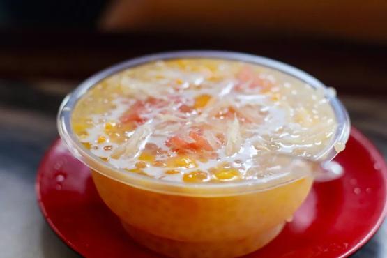 有谁不爱杨枝甘露吗 | 图虫创意