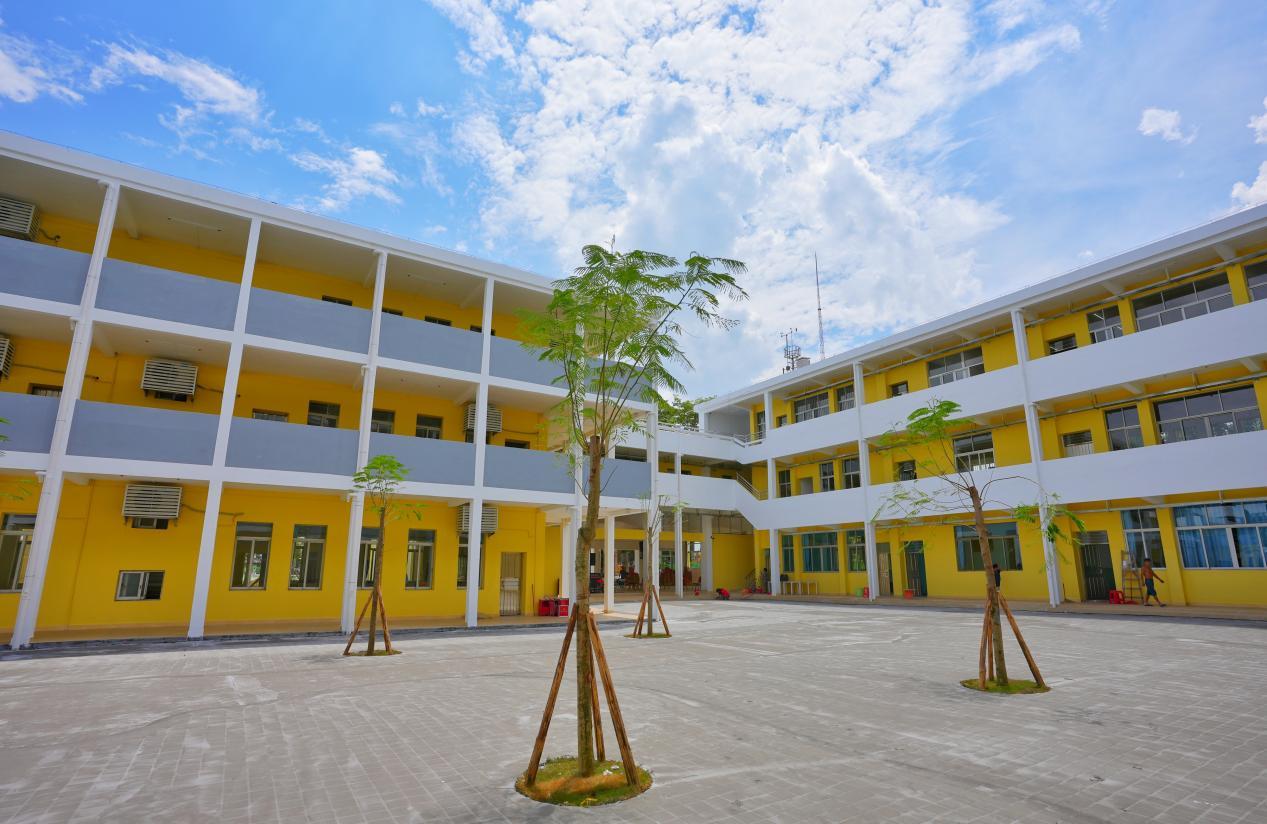 “焕新”后的潘祥实验学校