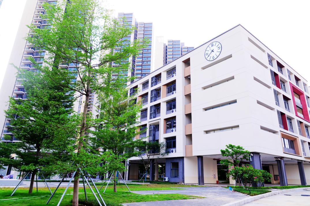 图：映月小学教学楼