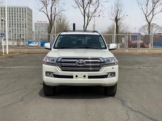 兰德酷路泽5700绝版车型价格130万优惠