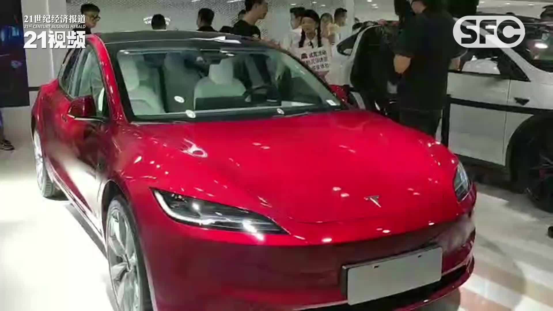 新款特斯拉100D_成都雨龙汽车租赁公司