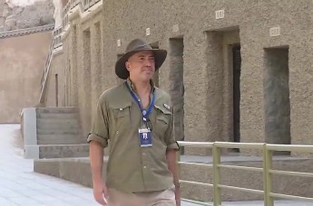 敦煌研究院首位外国研究员：从一面之缘到全心全意