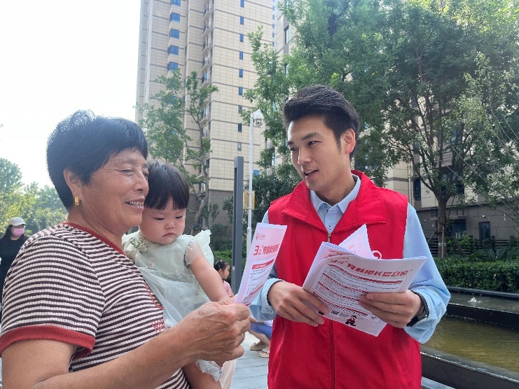 碧桂园服务豫陕区域丨“红心碧海”搭建社区与居民红色“连心桥”