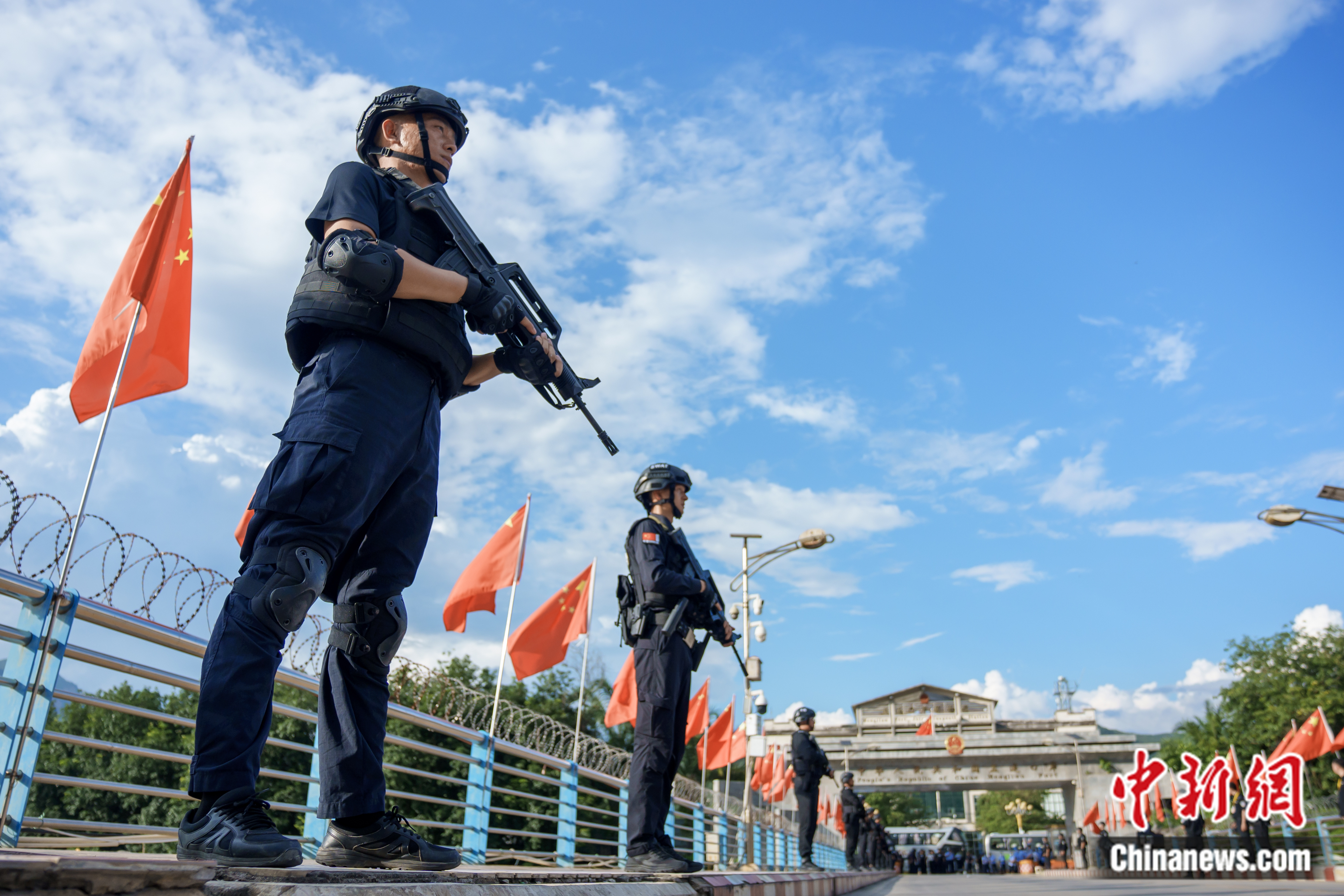 公安部1207名缅北涉诈犯罪嫌疑人成功移交我方