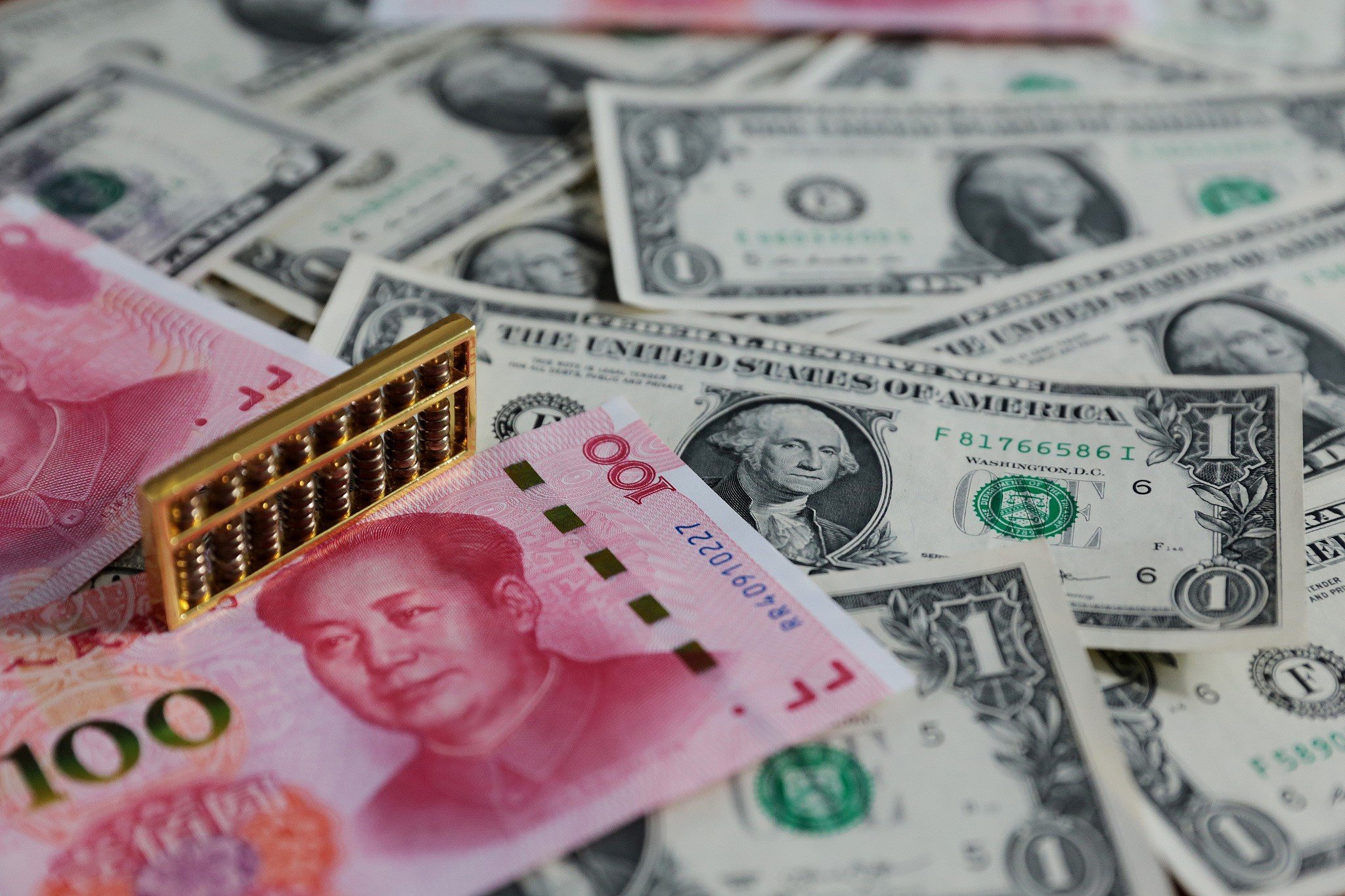 2021人民币汇率图景：买涨人民币“风靡”全球_中国_升值预期_市场