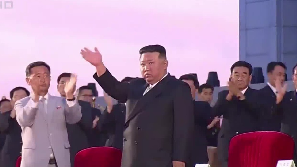 金正恩出席朝鲜建国75周年报告大会