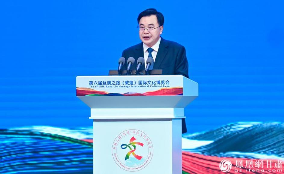 甘肃省委书记、省人大常委会主任胡昌升诚邀海内外宾客感受“如意甘肃”的独特魅力 杨艺锴 摄