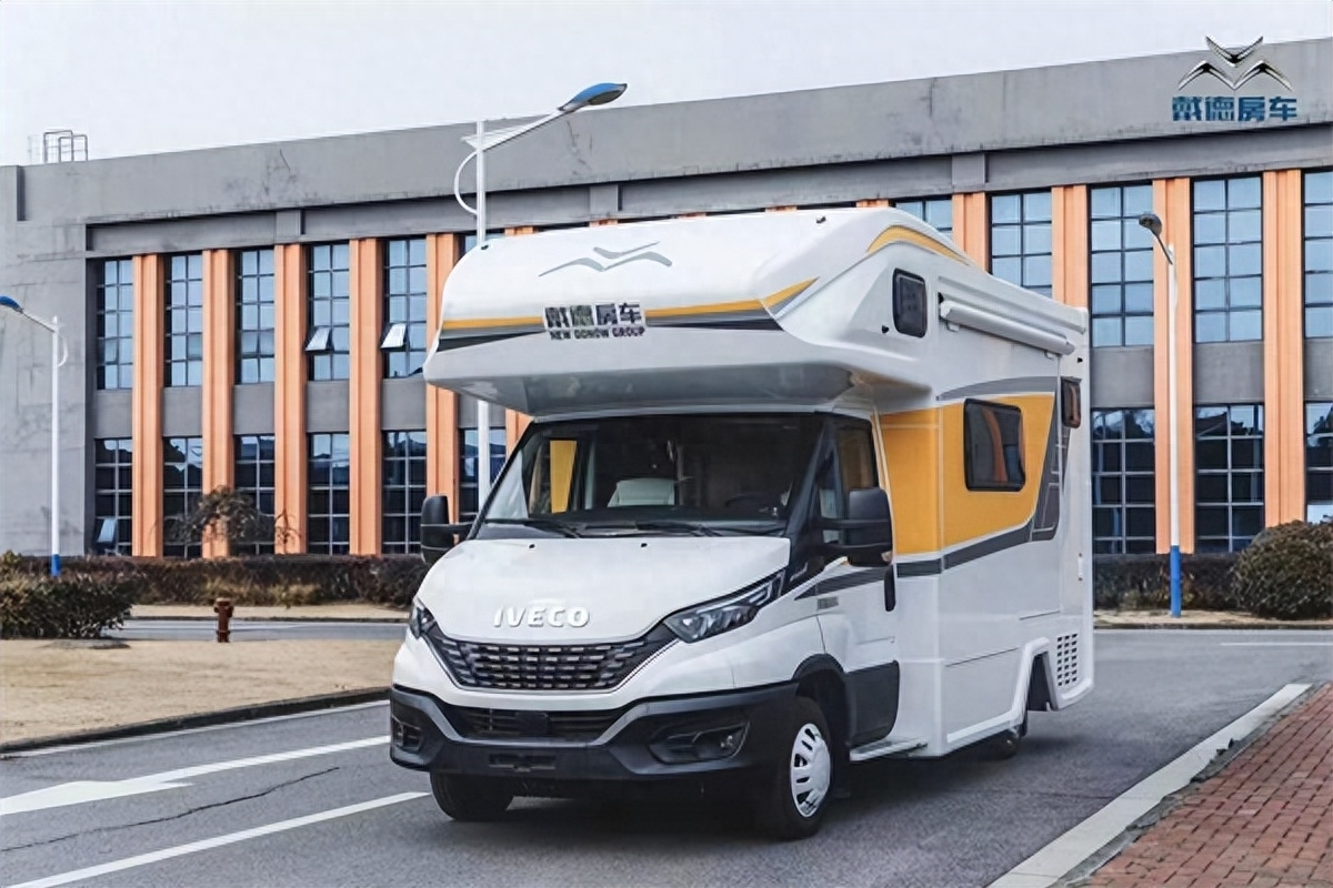 c型双拓展房车天花板戴德e途promax