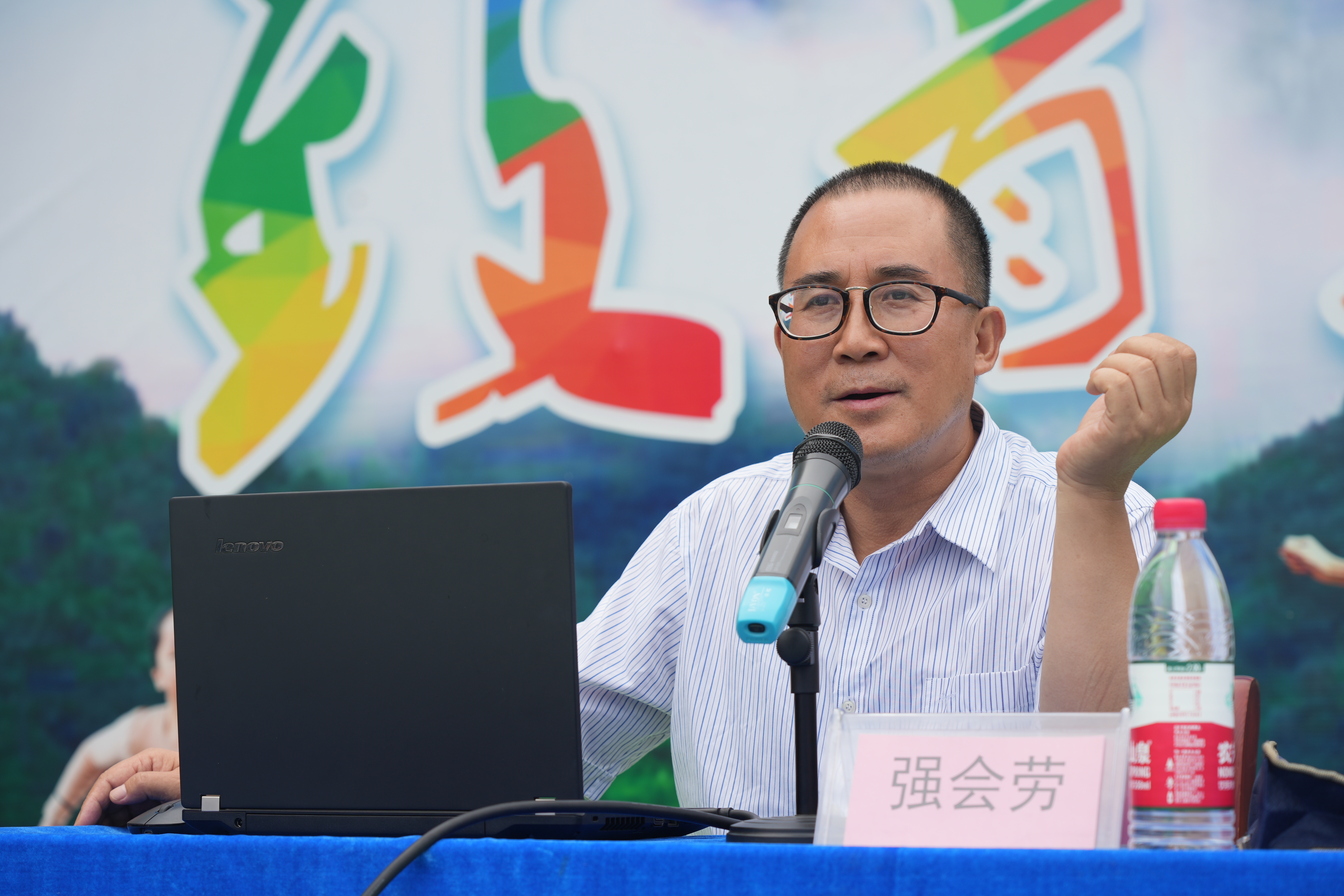 陈仓区工作多年,曾任磻溪镇党委书记,陈仓区委宣传部副部长兼文明办